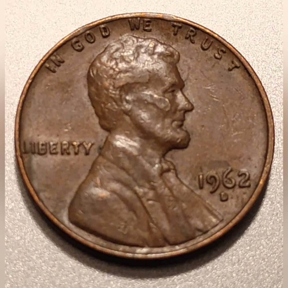 1962 D Lincoln Penny Dent On Rim & Cheekbone smeared